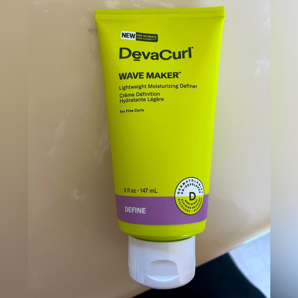 DevaCurl Wave Maker Light Definition Cream NWOT 5oz. Full-sized, retails for $34
